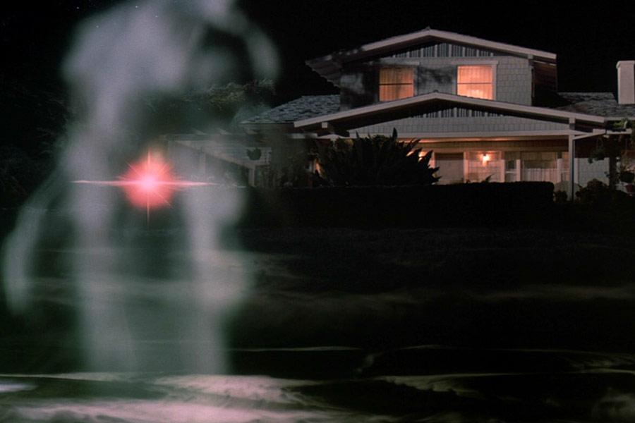 Фото - Полтергейст 2: Обратная сторона: 900x600 / 45.49 Кб