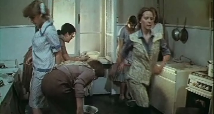 Фото - Одиноким предоставляется общежитие: 720x384 / 141.32 Кб