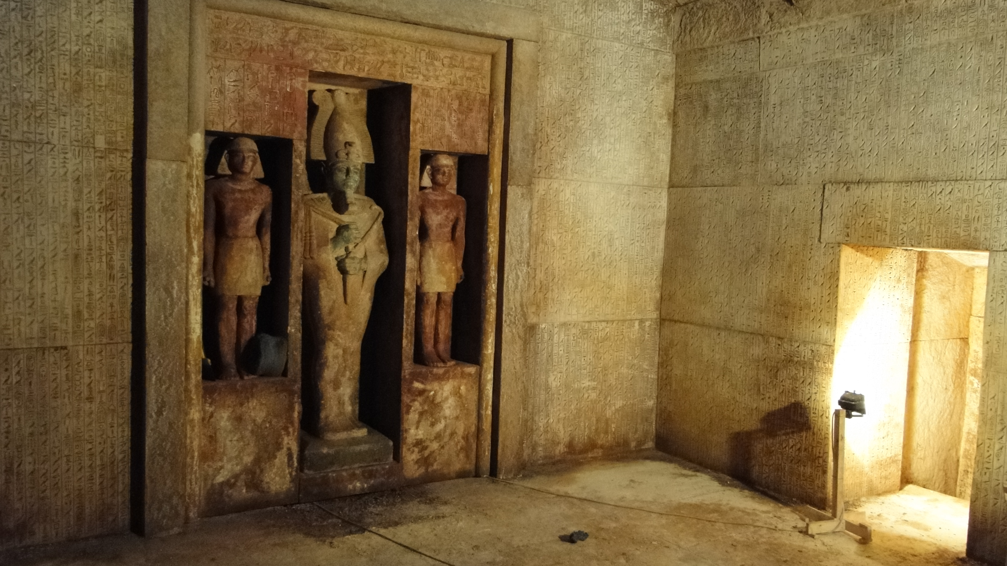 Фото - Пирамида: 3456x1944 / 2309.73 Кб