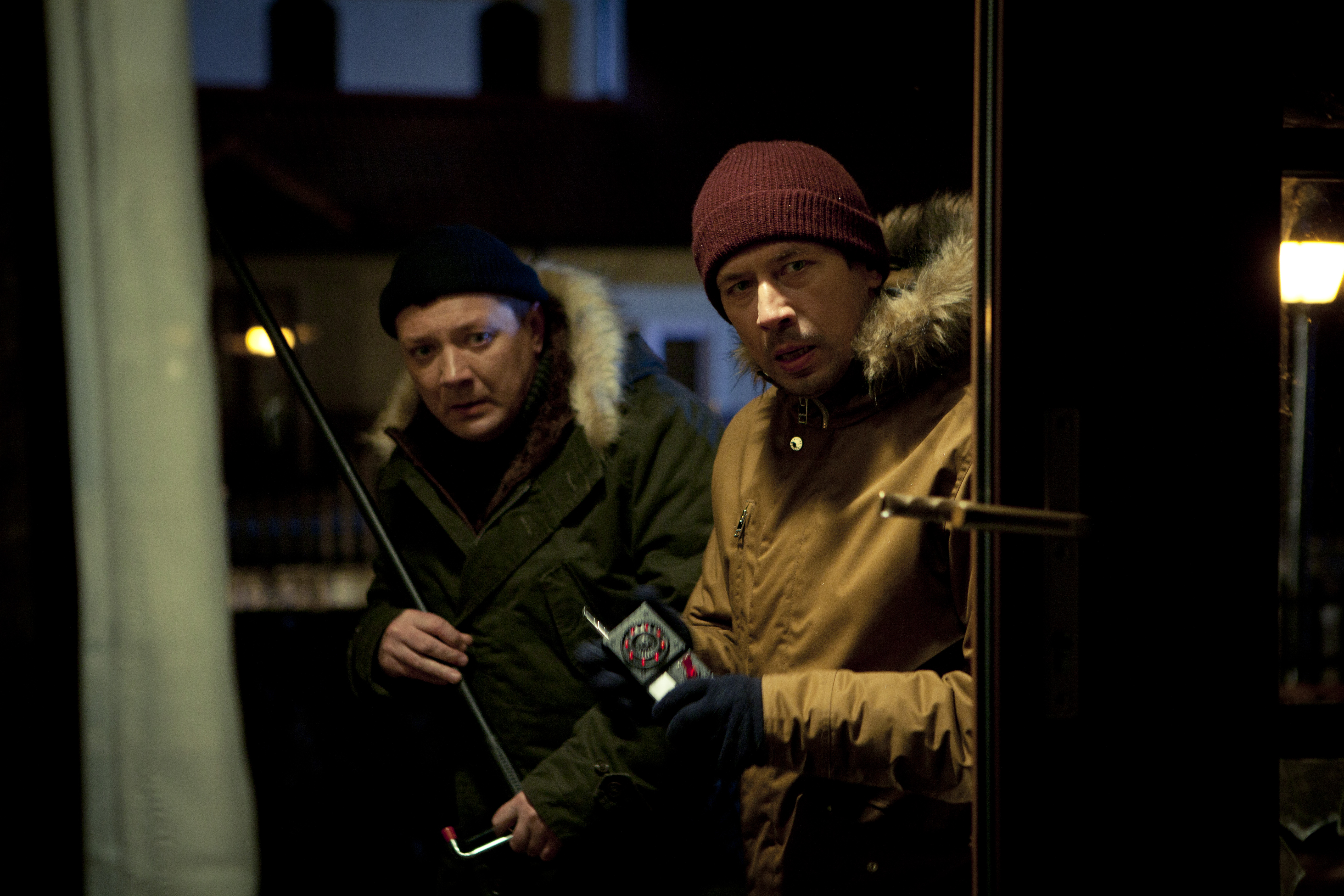 Фото - Елки лохматые: 5616x3744 / 3843.14 Кб