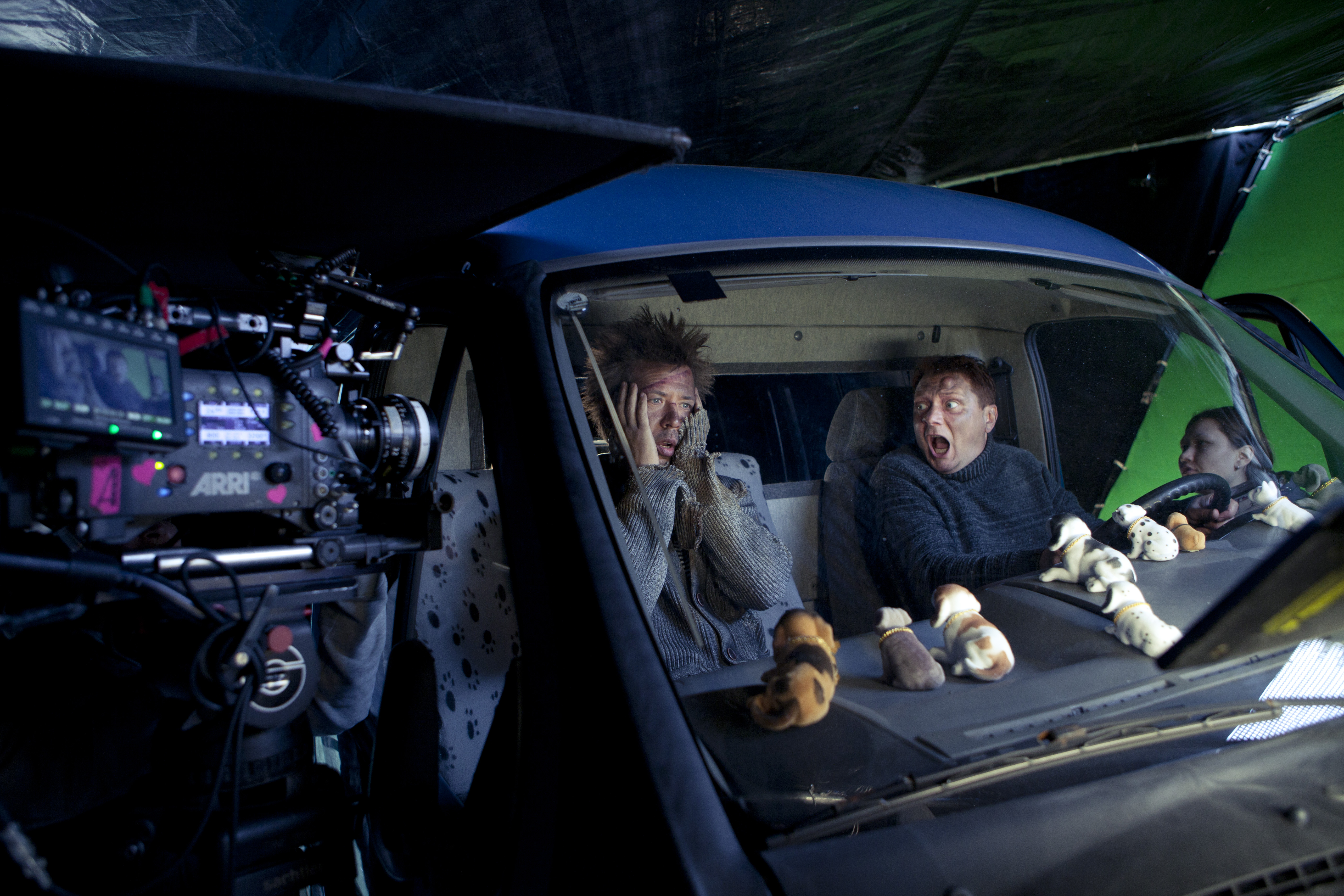 Фото - Елки лохматые: 5616x3744 / 4315.34 Кб