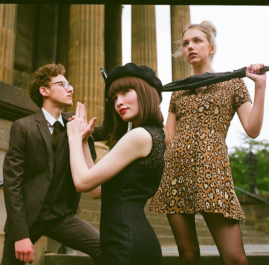 Фото - Боже, помоги девушке: 1039x1024 / 212.62 Кб