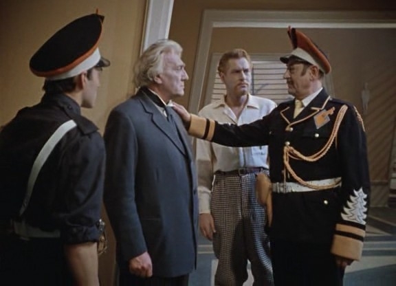 Фото - Человек-амфибия: 576x416 / 99.65 Кб