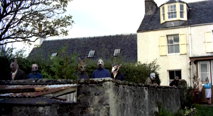 Фото - Плетеный человек: 704x384 / 212.96 Кб