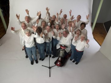 Фото - Юные сердцем: 364x273 / 19 Кб