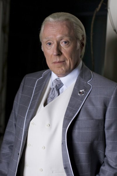 Фото - Алиса в стране чудес: 400x600 / 32 Кб