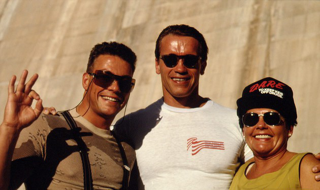 Фото - Универсальный солдат: 630x375 / 153.61 Кб