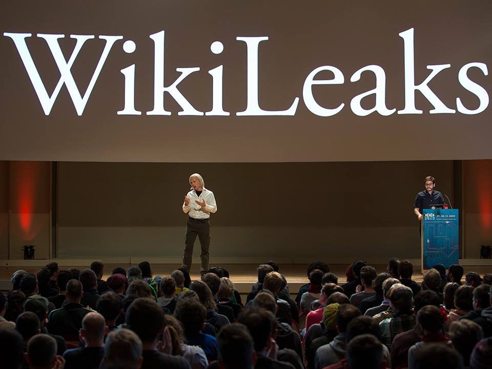 Фото - Пятая власть: 960x720 / 58.19 Кб