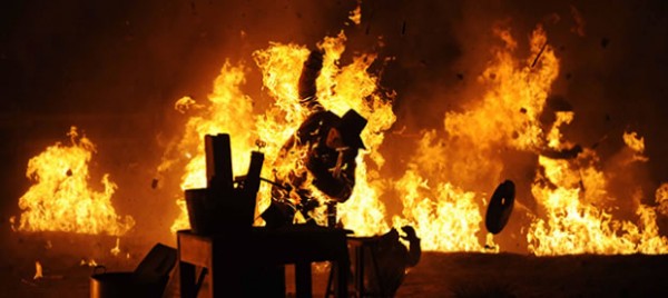 Фото - Джейн берет ружье: 600x268 / 42.11 Кб