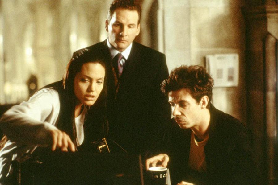 Фото - Лара Крофт: Расхитительница гробниц 2 – Колыбель жизни: 900x600 / 65.65 Кб