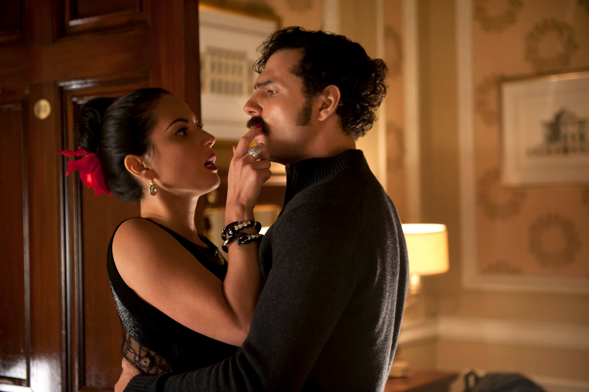 Фото - Мордекай: 2048x1363 / 160.66 Кб