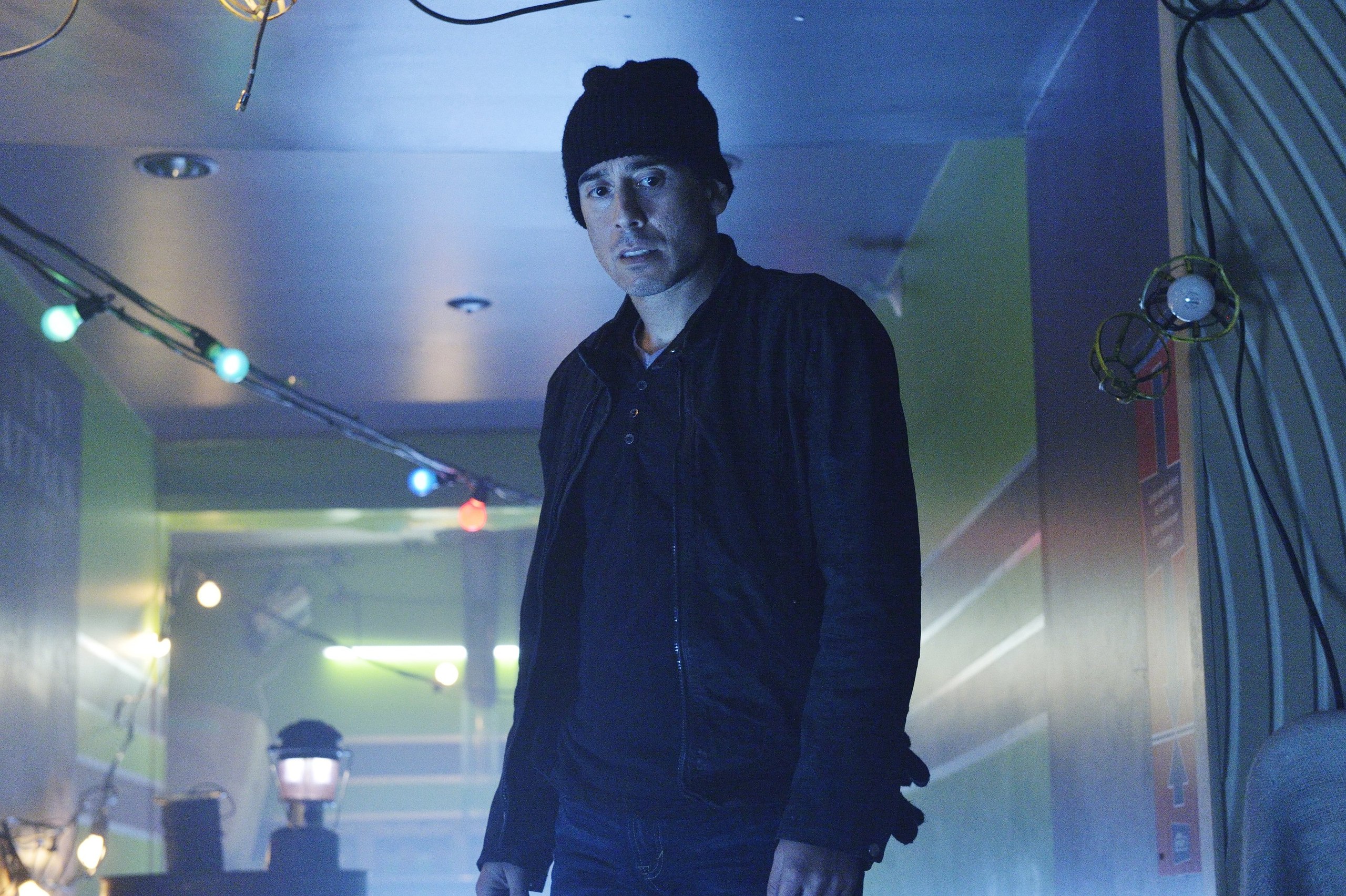 Фото - 12 обезьян: 2560x1704 / 1121.11 Кб