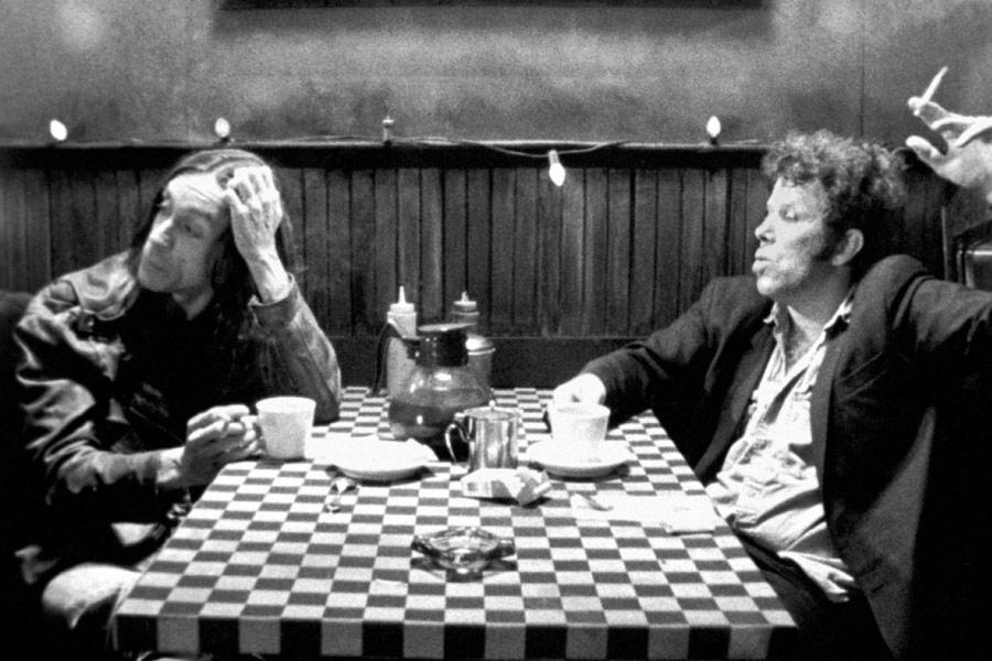 Фото - Кофе и сигареты: 900x600 / 82.93 Кб