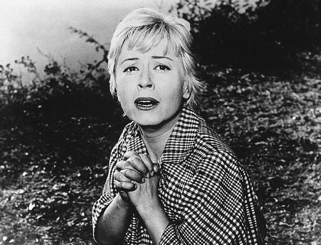 Фото - Ночи Кабирии: 1049x800 / 155.6 Кб