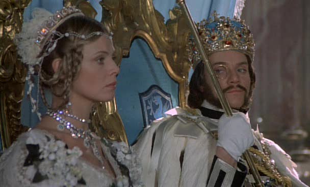 Фото - Королевский блеск: 608x368 / 28.73 Кб