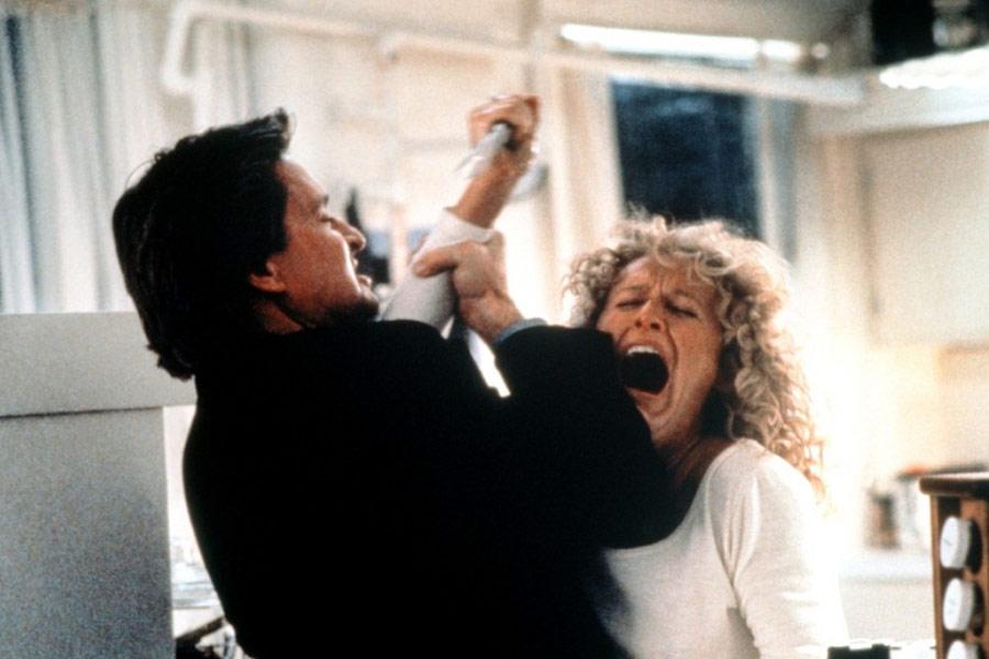 Фото - Роковое влечение: 900x600 / 56.58 Кб