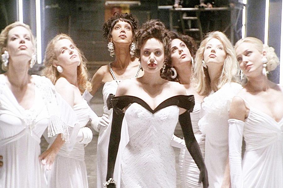 Фото - Джиа: 900x600 / 86.42 Кб