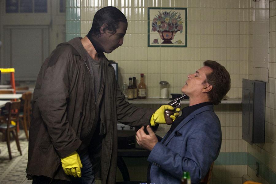 Фото - Ограбление казино: 900x600 / 63.61 Кб