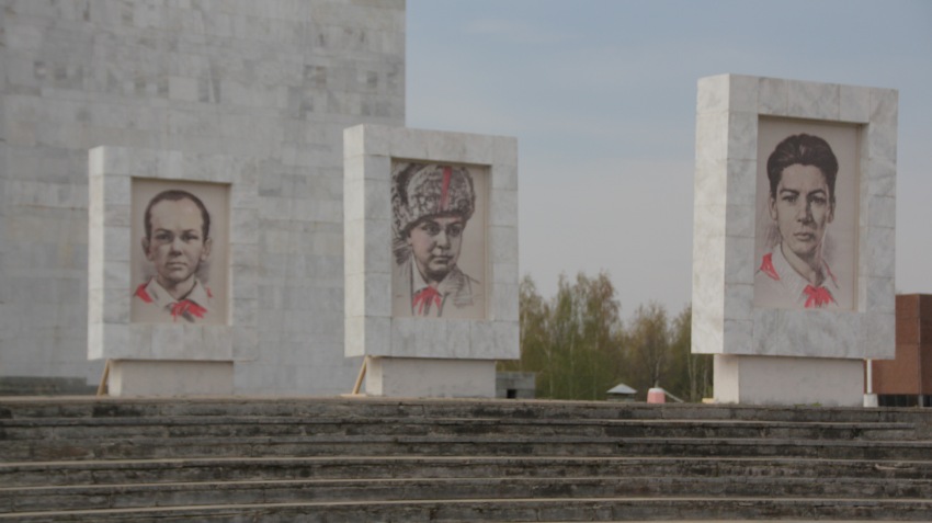 Фото - Пионеры-герои: 850x477 / 74.28 Кб