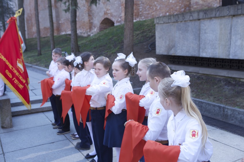 Фото - Пионеры-герои: 850x567 / 125.57 Кб