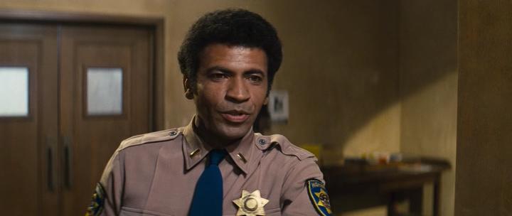 Фото - Нападение на 13-й участок: 720x304 / 18.61 Кб