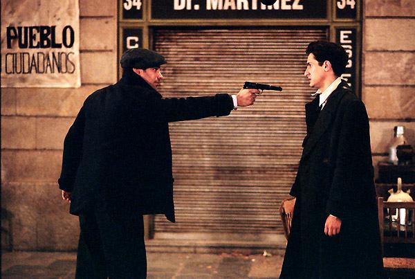 Фото - Жена анархиста: 600x403 / 45.86 Кб