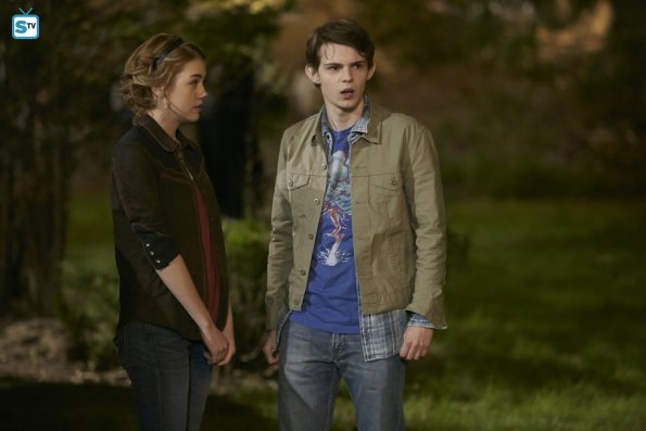 Фото - Герои: Возрождение: 595x397 / 31.68 Кб