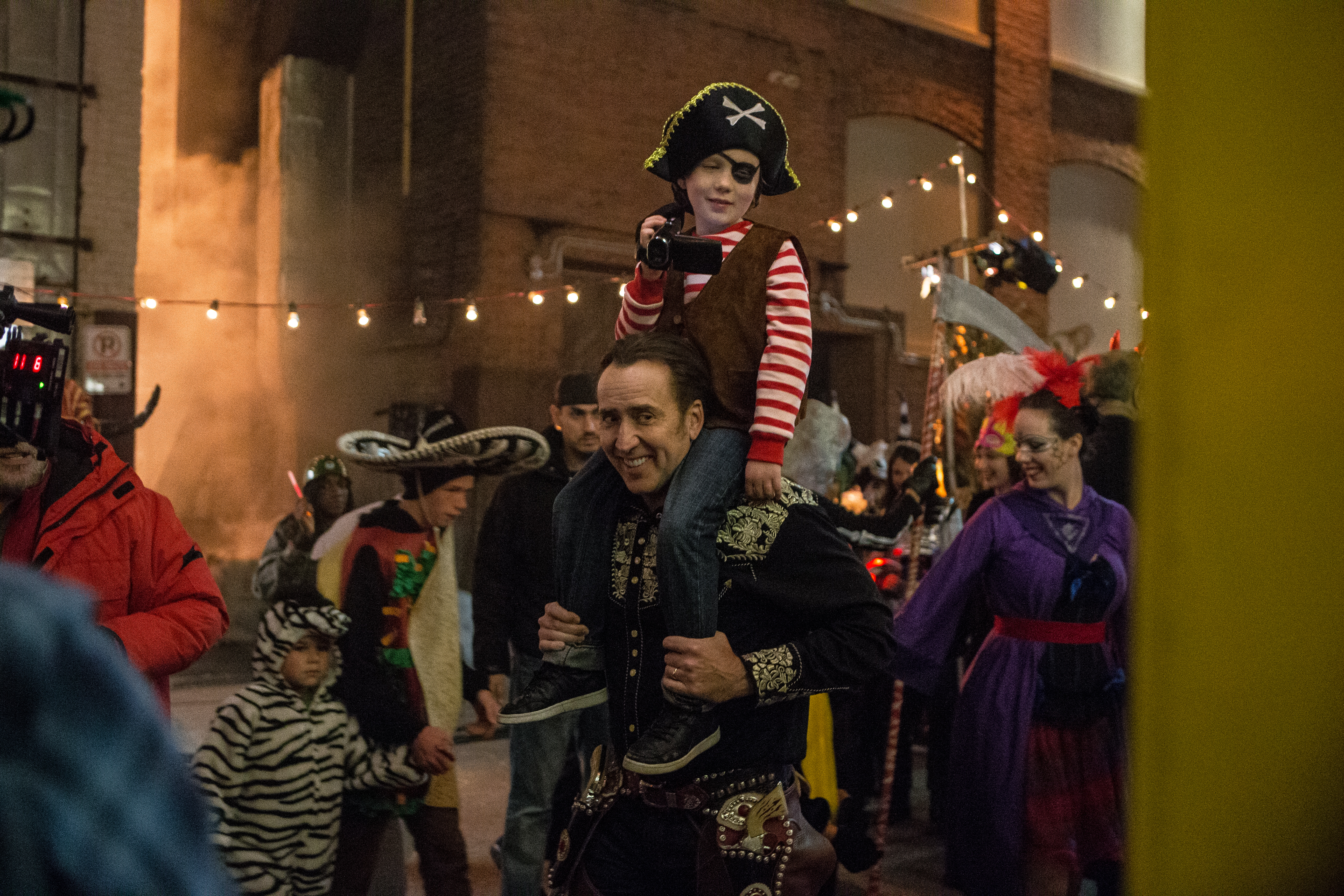 Фото - Врата тьмы: 5184x3456 / 16398.31 К