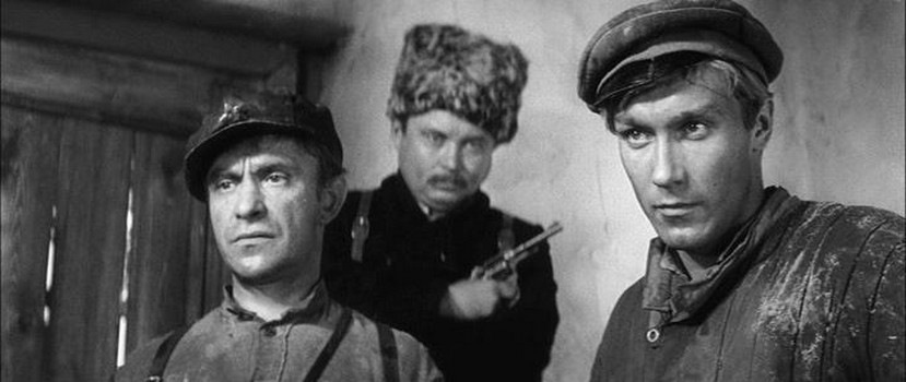 Фото - Служили два товарища: 829x350 / 67.04 Кб