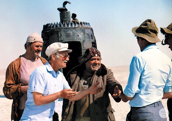 Фото - Кин-дза-дза!: 700x493 / 251.27 Кб