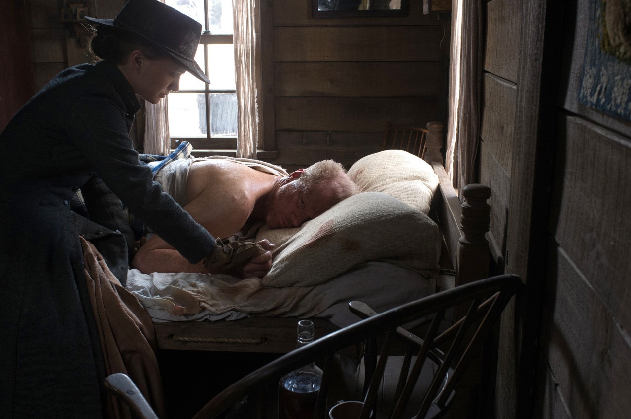 Фото - Джейн берет ружье: 1280x850 / 203.42 Кб