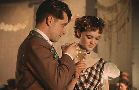 Фото - Карнавальная ночь: 526x342 / 110.89 Кб