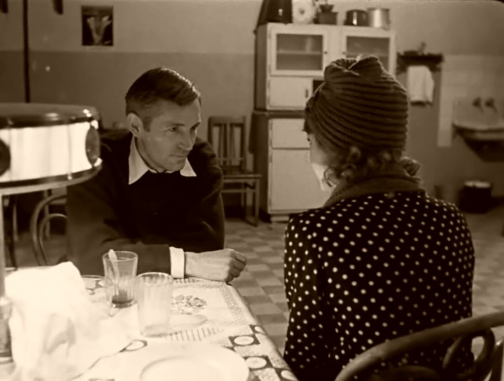 Фото - Пять вечеров: 720x544 / 73.38 Кб