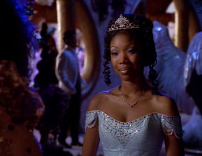 Фото - Золушка: 704x544 / 37.29 Кб