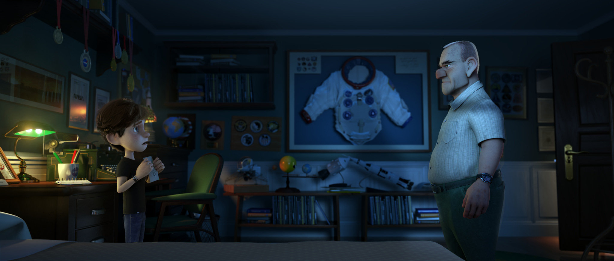 Фото - Лунный флаг: 2048x872 / 192.54 Кб