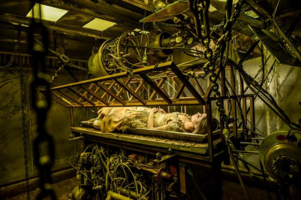 Фото - Проклятие Спящей красавицы: 1000x666 / 228.52 Кб