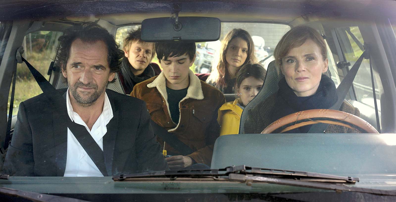 Фото - Путешествие из Парижа: 1600x816 / 132.37 Кб