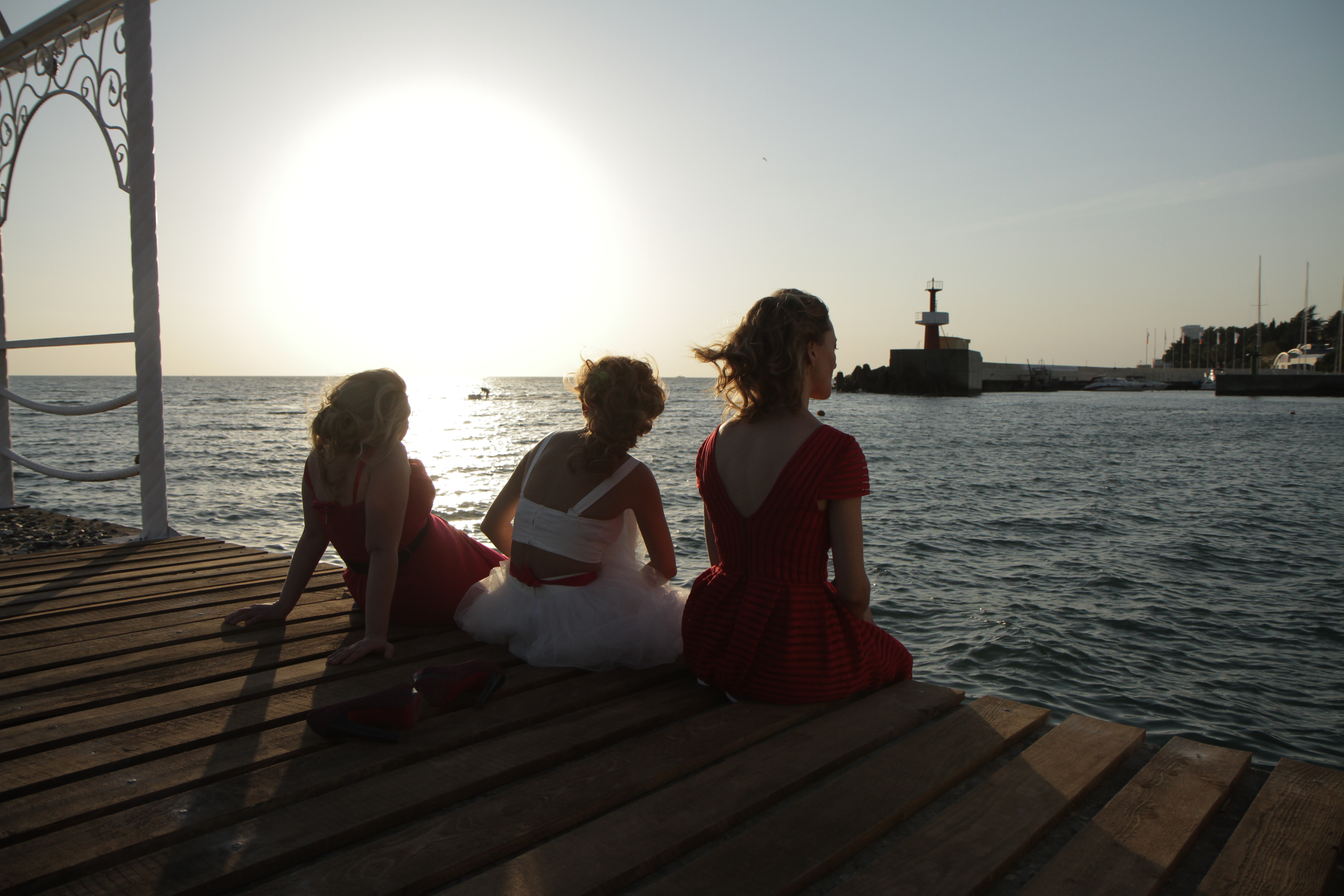 Фото - Одноклассницы: 5184x3456 / 4714.15 Кб