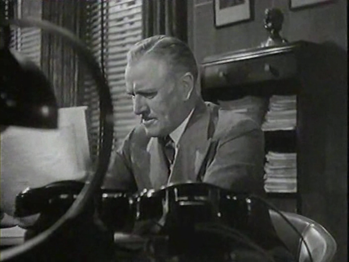 Фото - Опасная: 704x528 / 174.87 Кб