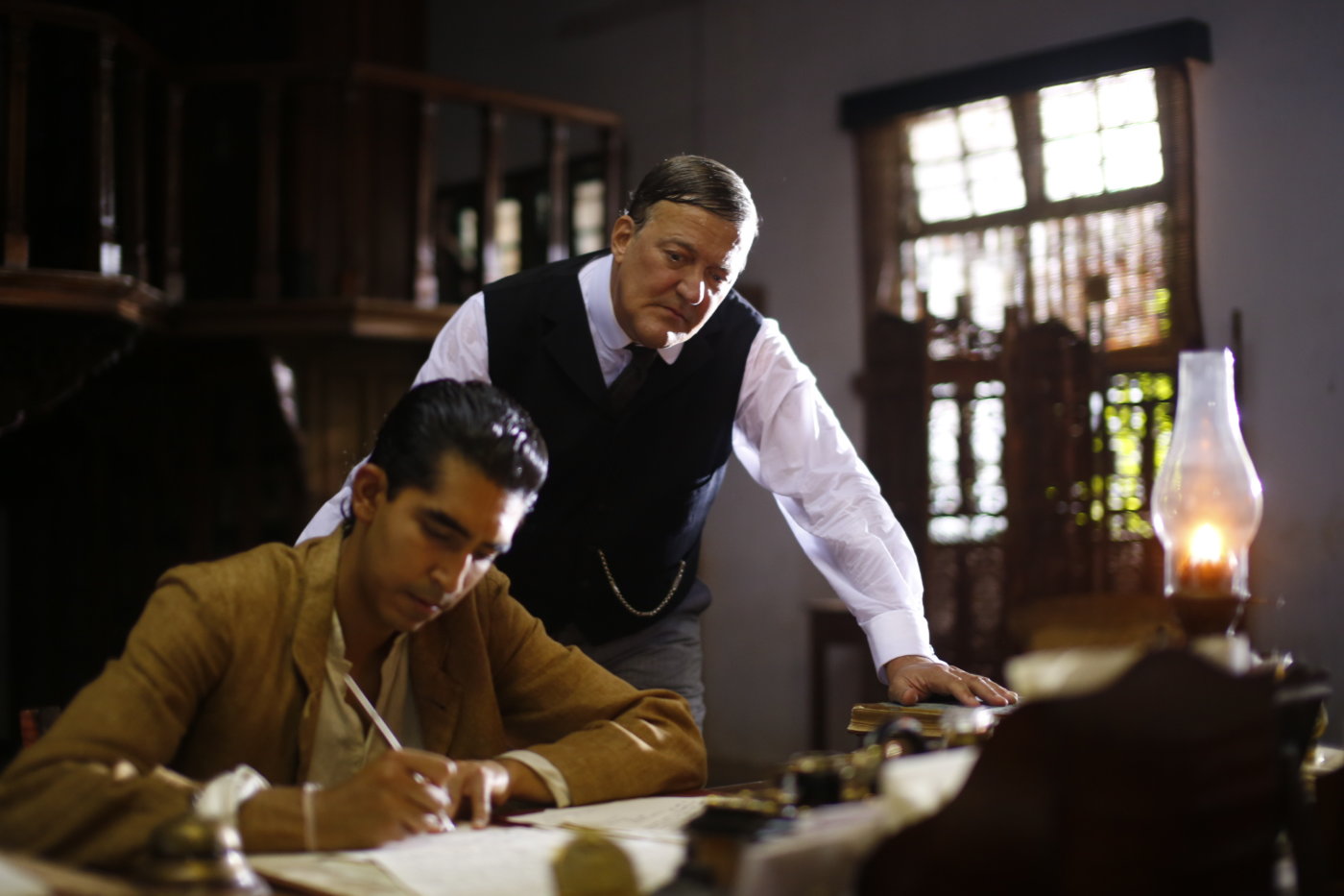 Фото - Человек, который познал бесконечность: 1400x933 / 125.13 Кб