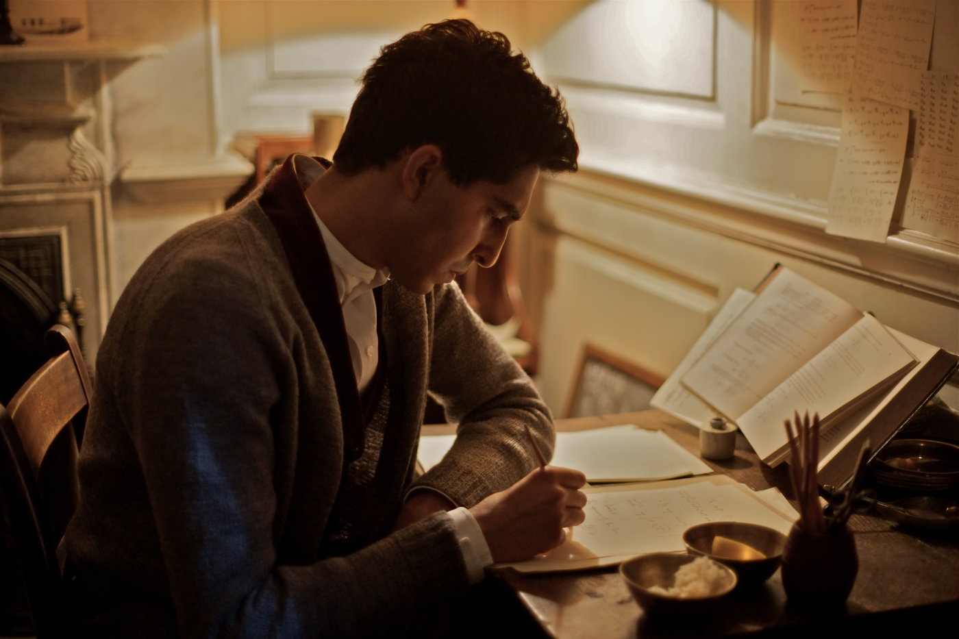 Фото - Человек, который познал бесконечность: 1400x933 / 145.32 Кб