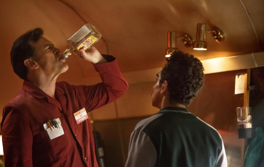 Фото - Эш против Зловещих мертвецов: 850x538 / 107.39 Кб