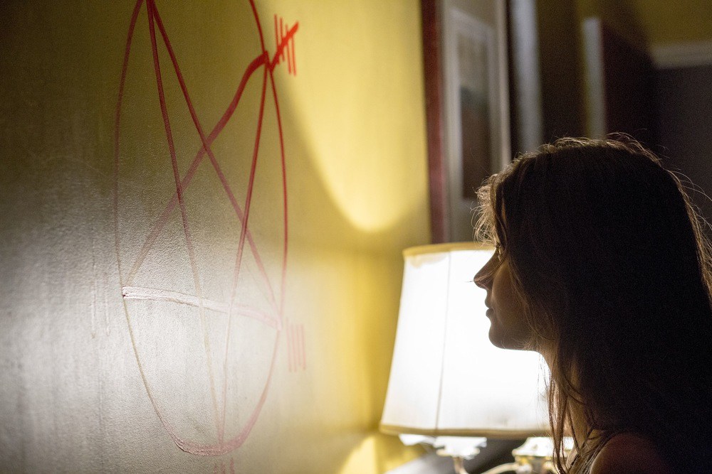 Фото - Satanic: 1000x667 / 124.86 Кб