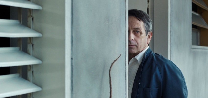 Фото - Издалека: 850x403 / 57.28 Кб