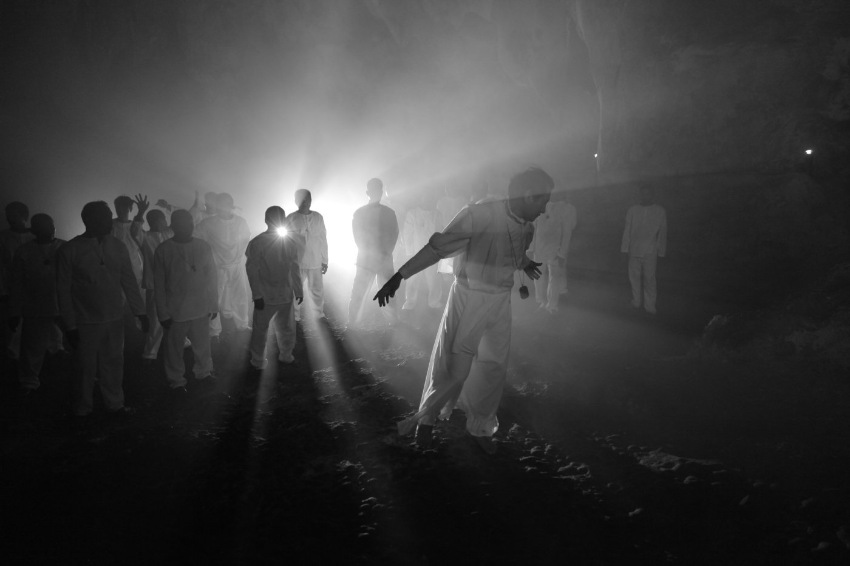 Фото - Колыбельная скорбной тайне: 850x566 / 63.33 Кб