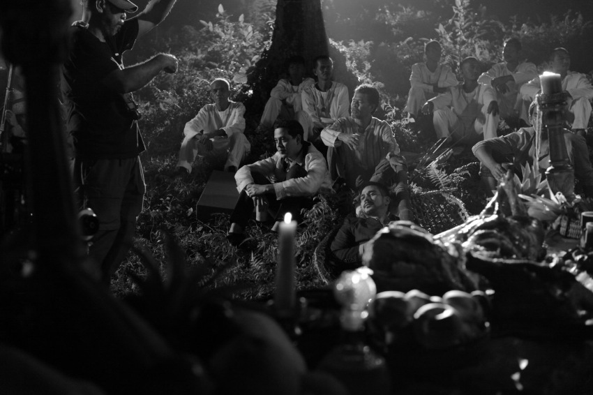 Фото - Колыбельная скорбной тайне: 850x566 / 113.97 Кб