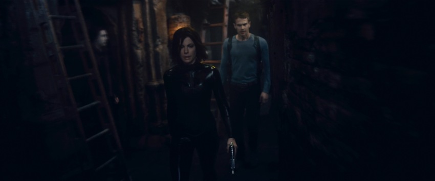 Фото - Другой мир: Пробуждение: 850x354 / 30.26 Кб