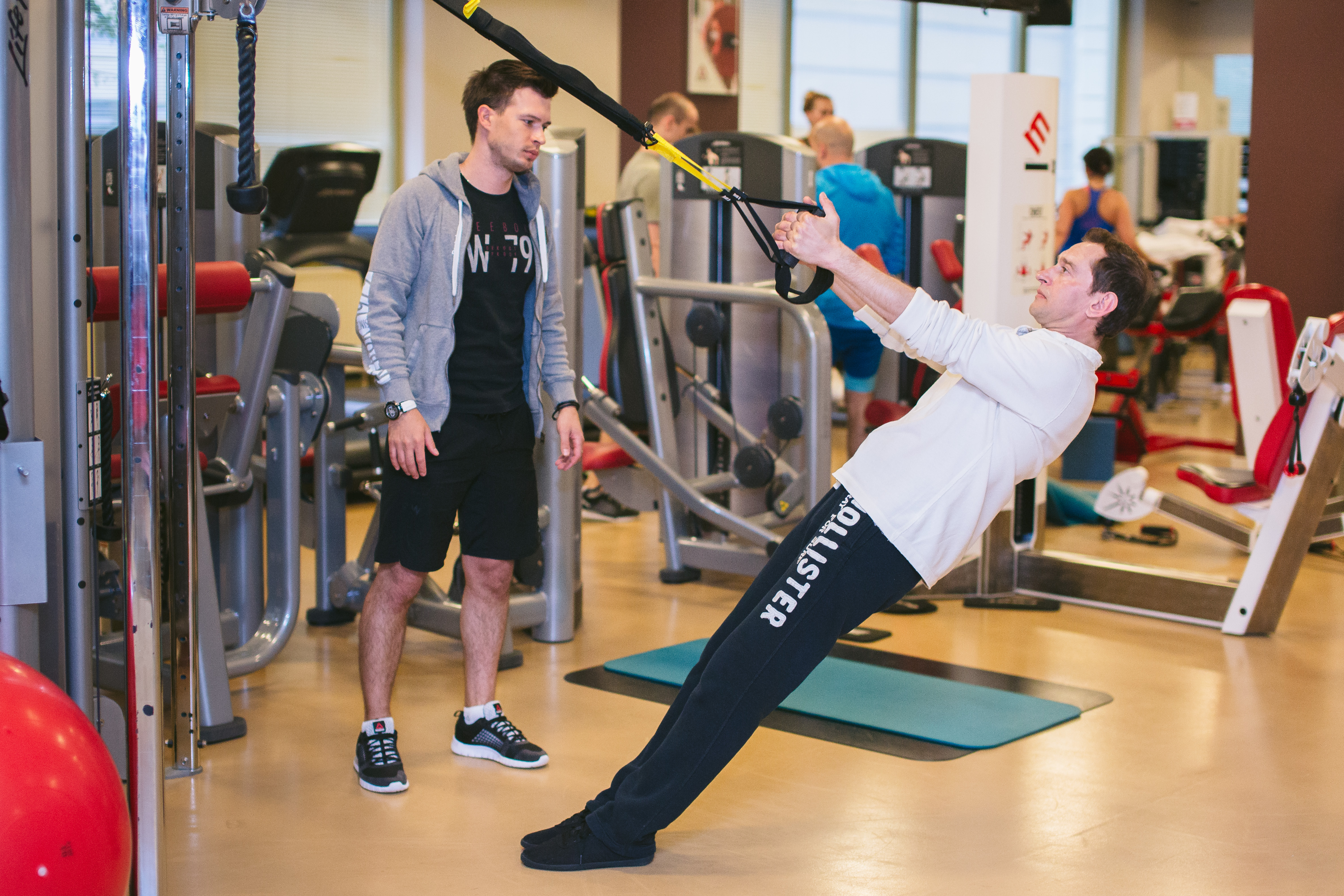 Фото - : 4739x3159 / 5388.12 Кб