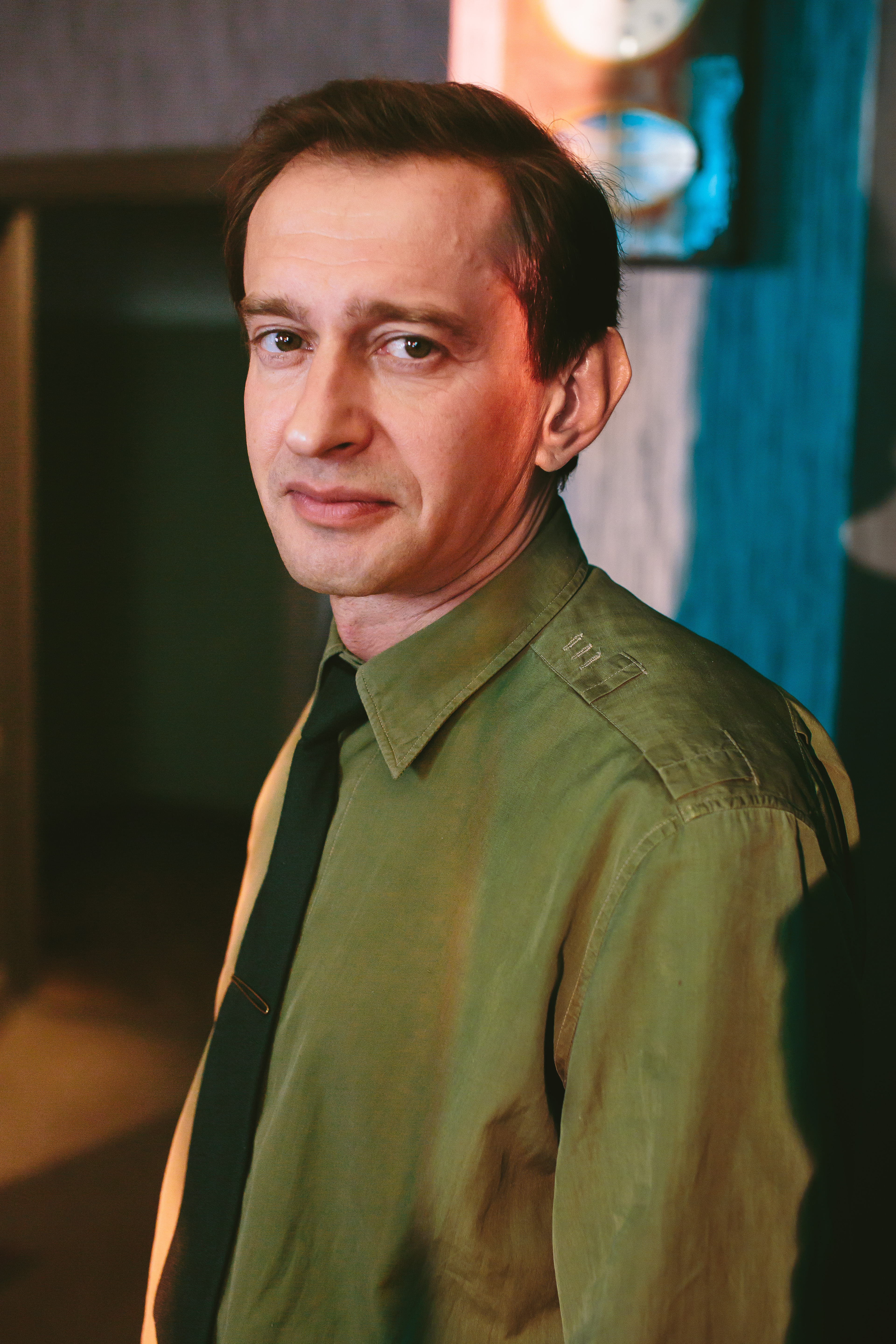 Фото - : 3840x5760 / 8663.51 Кб