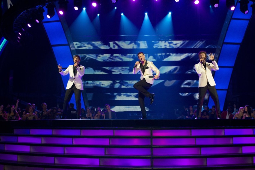 Фото - Поп-звезда: Не переставай, не останавливайся: 850x567 / 113.25 Кб